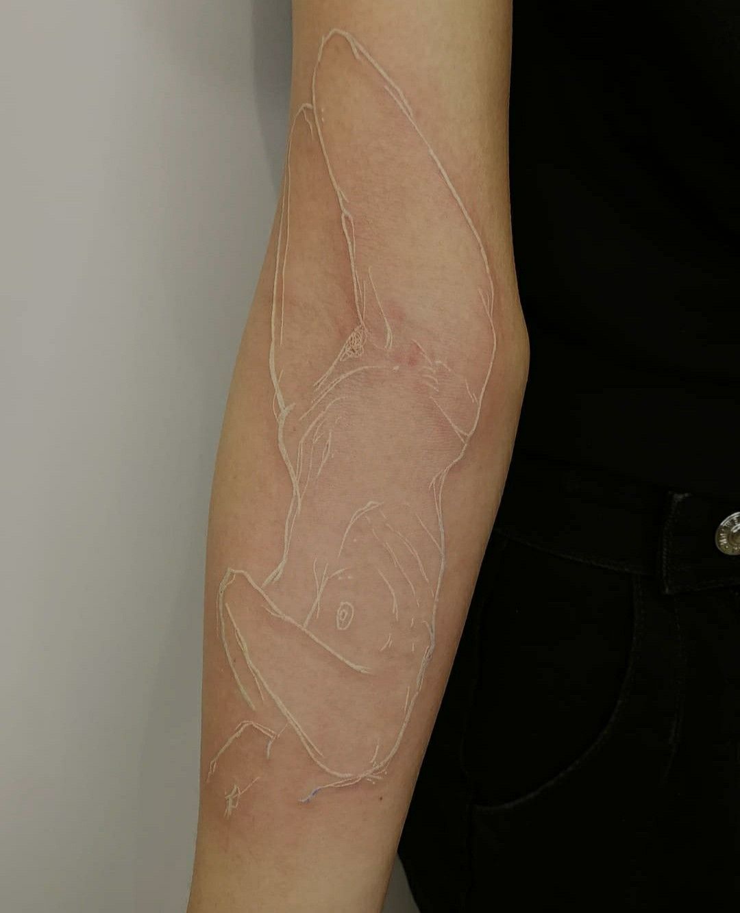 30 White Ink Tattoo Ideas 2026: Ethereal Designs That Redefine Subtle Body Art