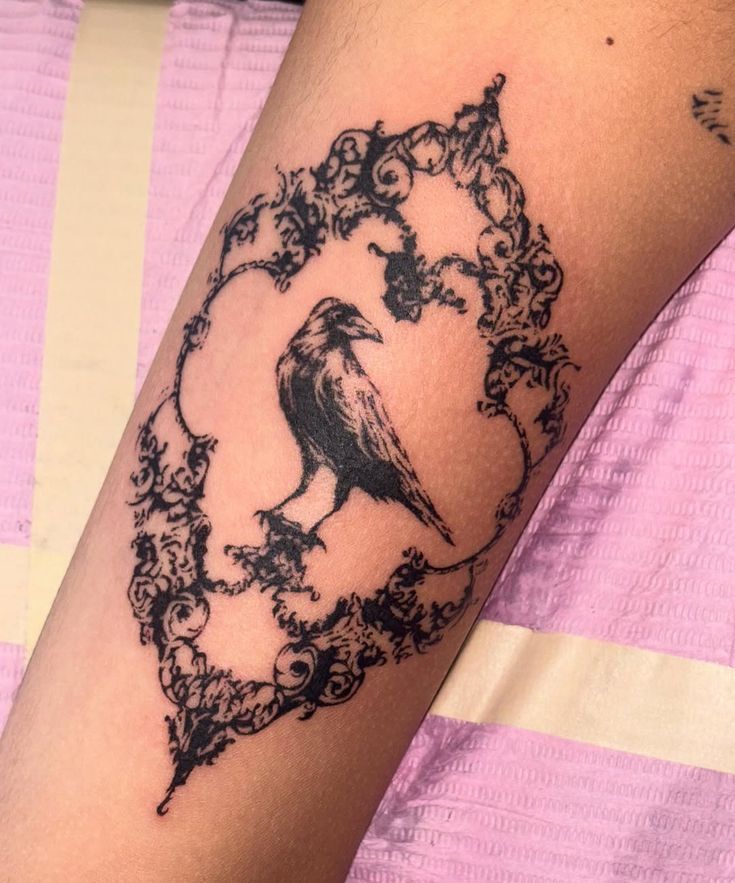28 Raven Tattoo Ideas 2026: Powerful Designs Inspired by Mythology, Nature, and Modern Ink