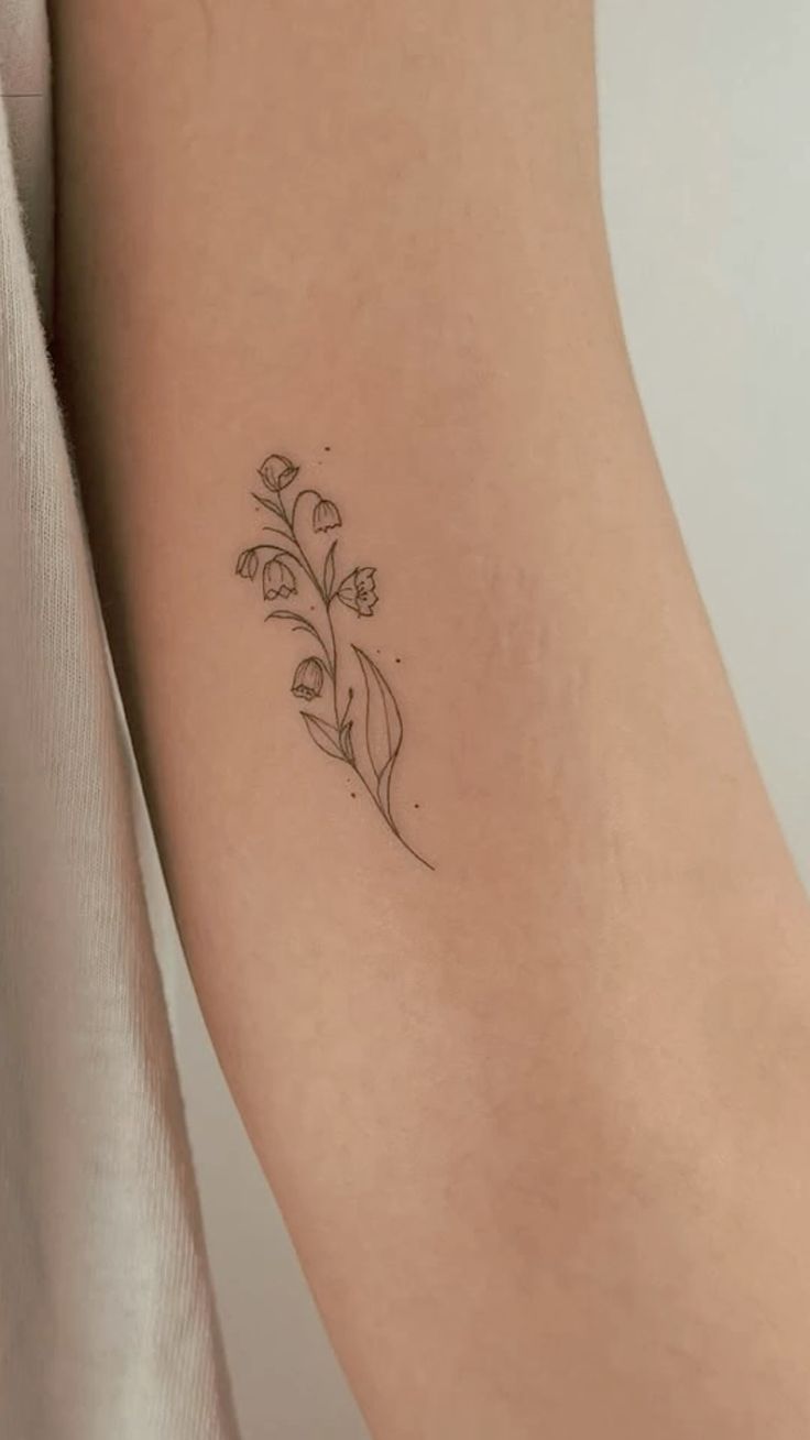 29 Lily of the Valley Tattoo Ideas 2026: Elegant Designs Full of Meaning and Delicate Beauty