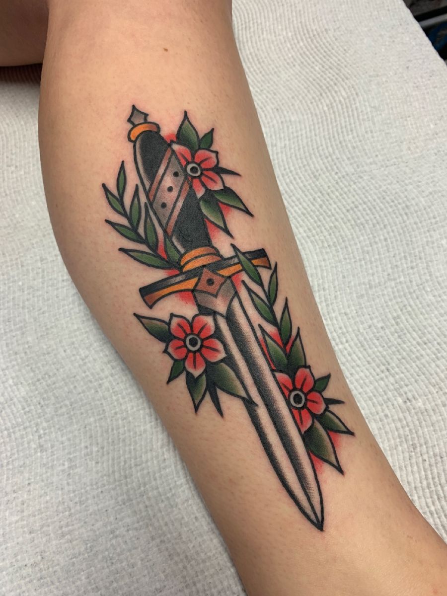 30 Dagger Tattoo Ideas 2026: Stunning Blade Designs That Balance Beauty, Symbolism, and Edge