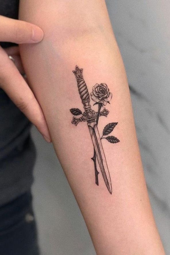 30 Dagger Tattoo Ideas 2026: Stunning Blade Designs That Balance Beauty, Symbolism, and Edge