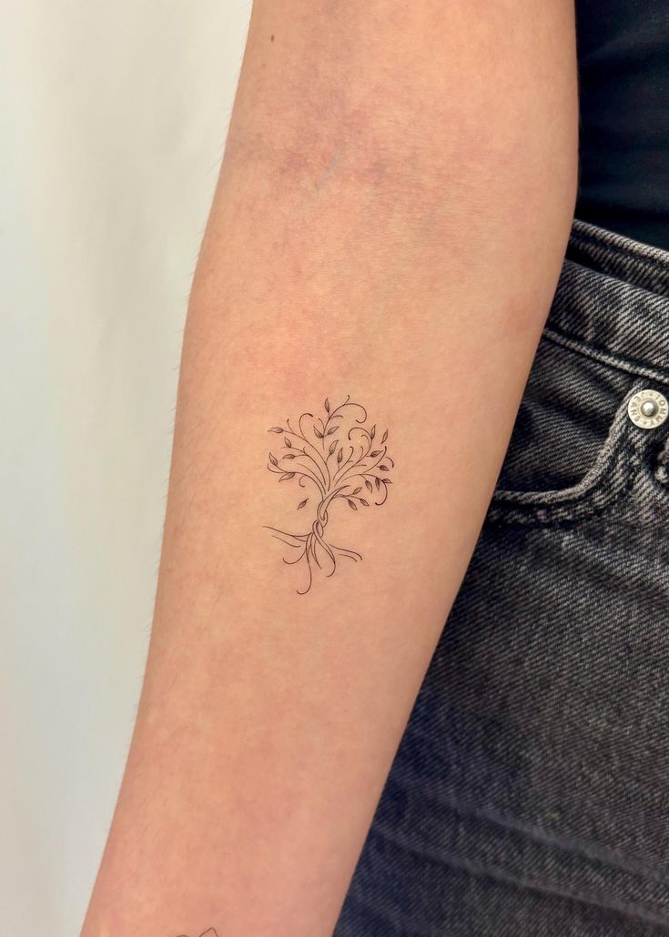 30 Tree of Life Tattoo Ideas 2026: Meaningful Designs, Celtic Roots, and Modern Ink Inspiration