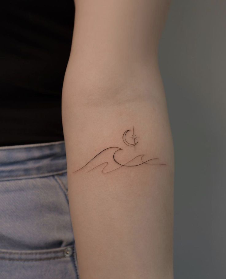 29 Wave Tattoo Ideas 2026: Ocean-Inspired Designs That Capture Freedom, Motion, and Meaning
