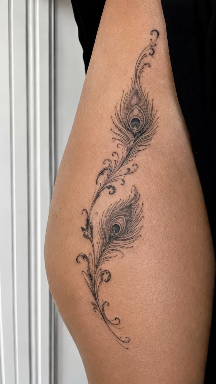 28 Feather Tattoo Ideas 2026: Elegant Designs, Symbolism, and Timeless Inspiration