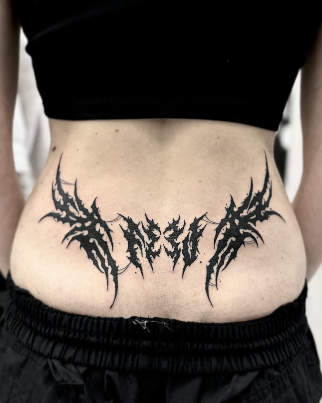 31 Tattoo on the Lower Back Ideas 2026: Stylish Designs Making a Strong Comeback
