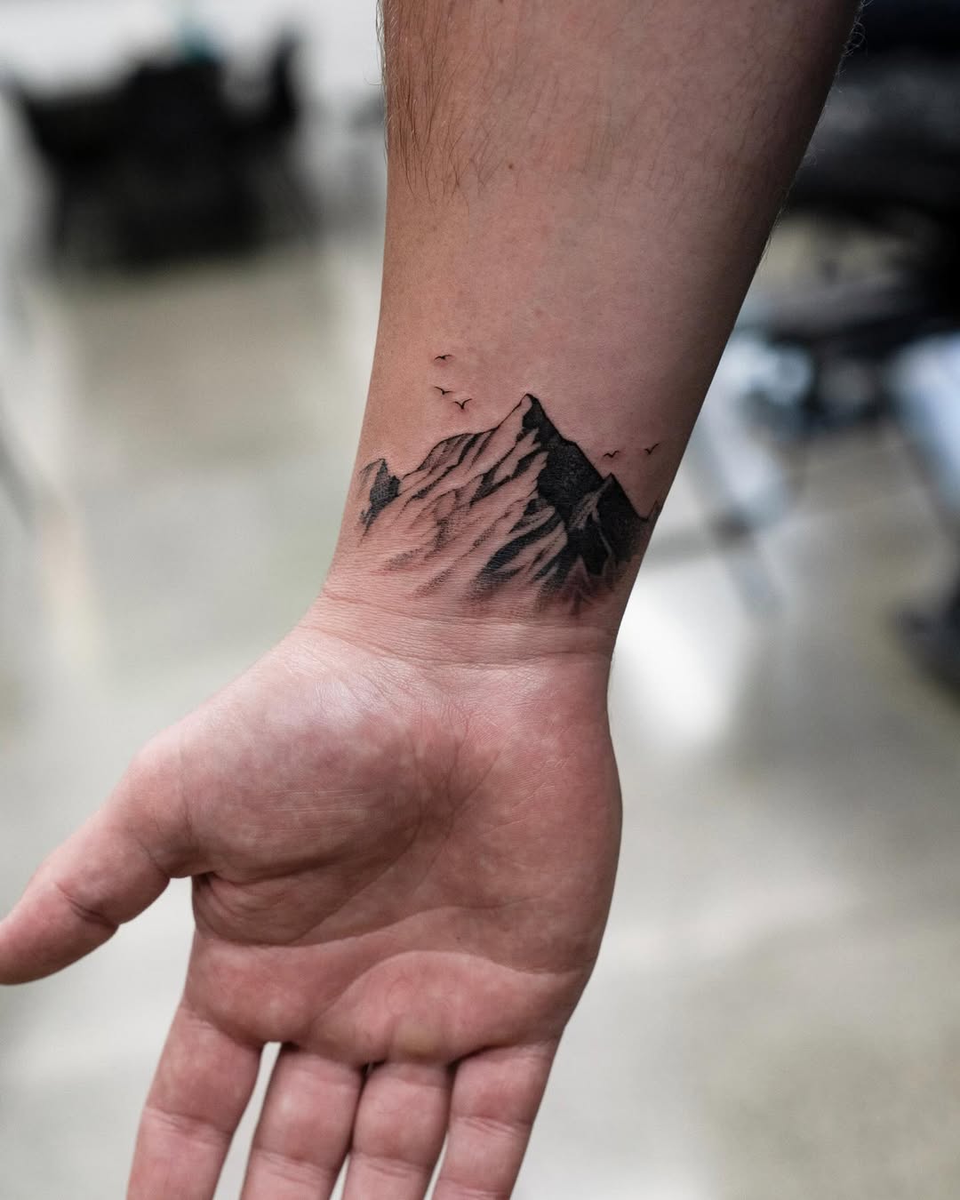 31 Mountain Tattoo Ideas 2026: Inspiring Designs for Nature Lovers and Adventure Seekers