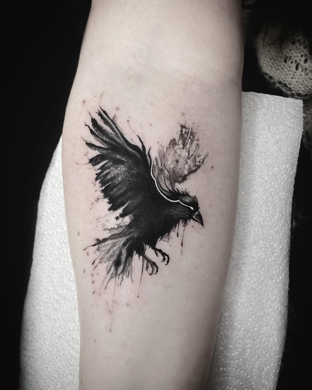 28 Raven Tattoo Ideas 2026: Powerful Designs Inspired by Mythology, Nature, and Modern Ink