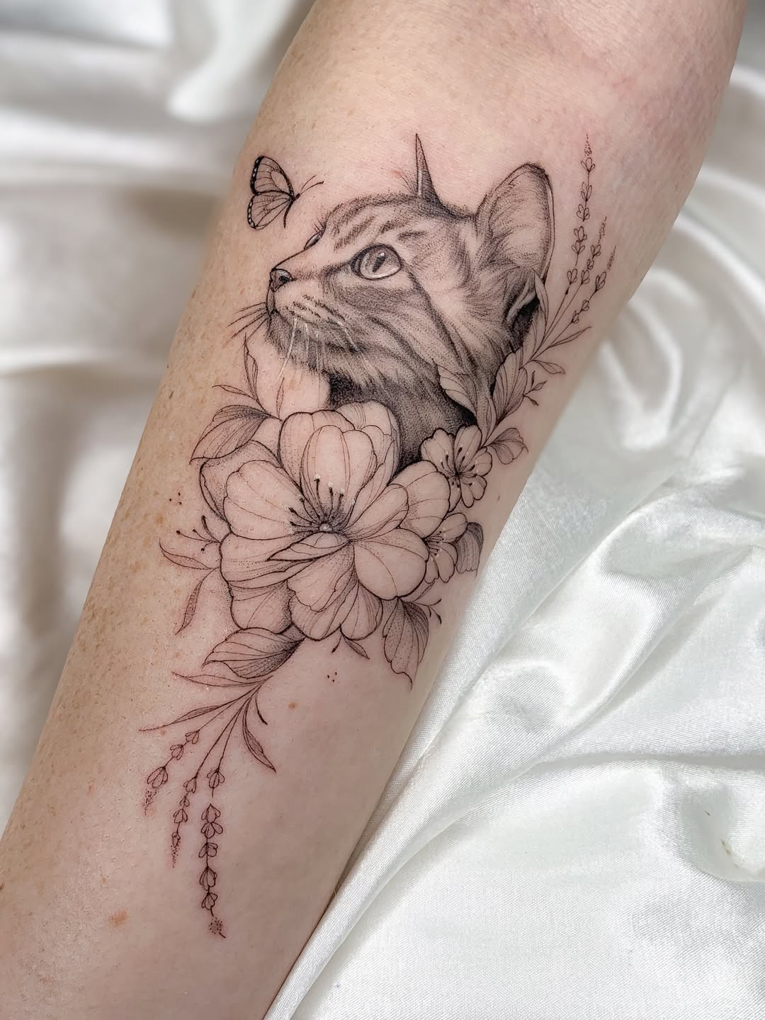 28 Cat Tattoo Ideas 2026: Creative Designs for Every Cat Lover