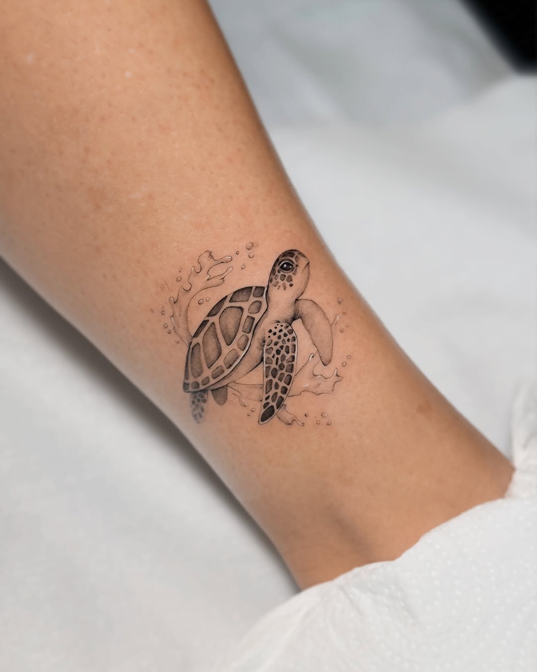 29 Sea Turtle Tattoo Ideas 2026: Meaningful Designs Inspired by the Ocean