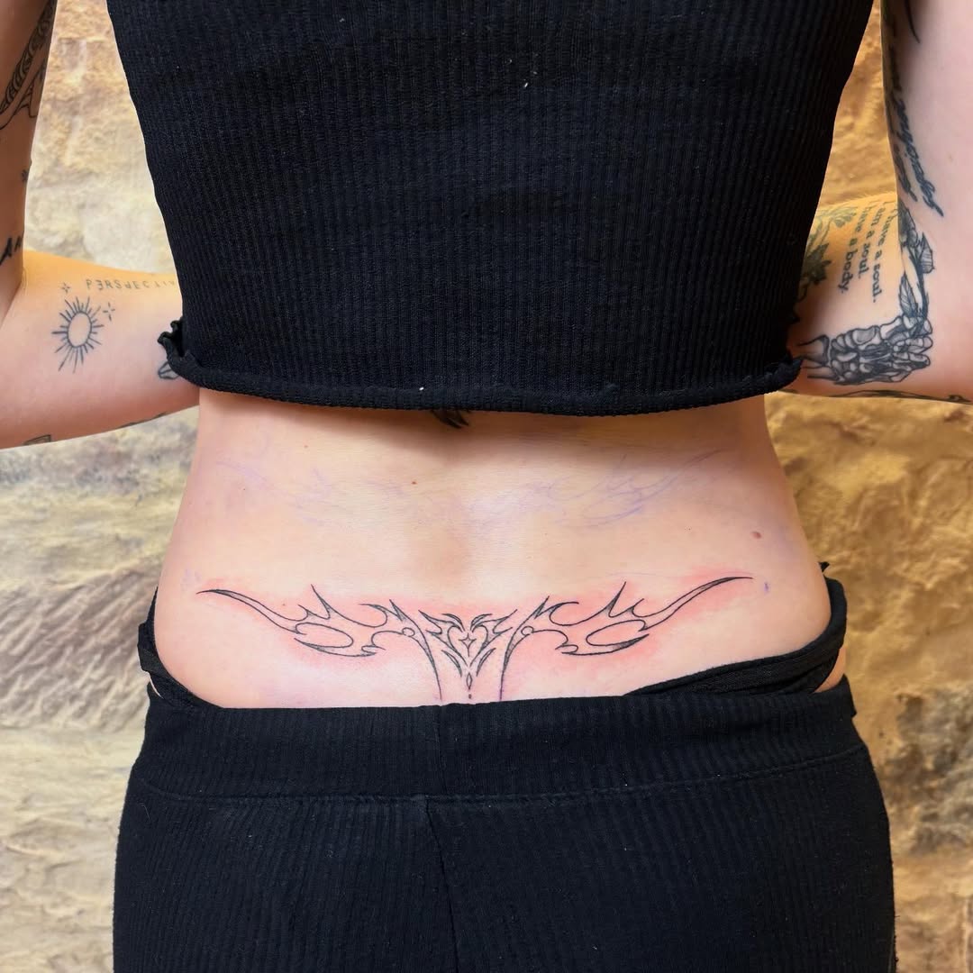 31 Tattoo on the Lower Back Ideas 2026: Stylish Designs Making a Strong Comeback