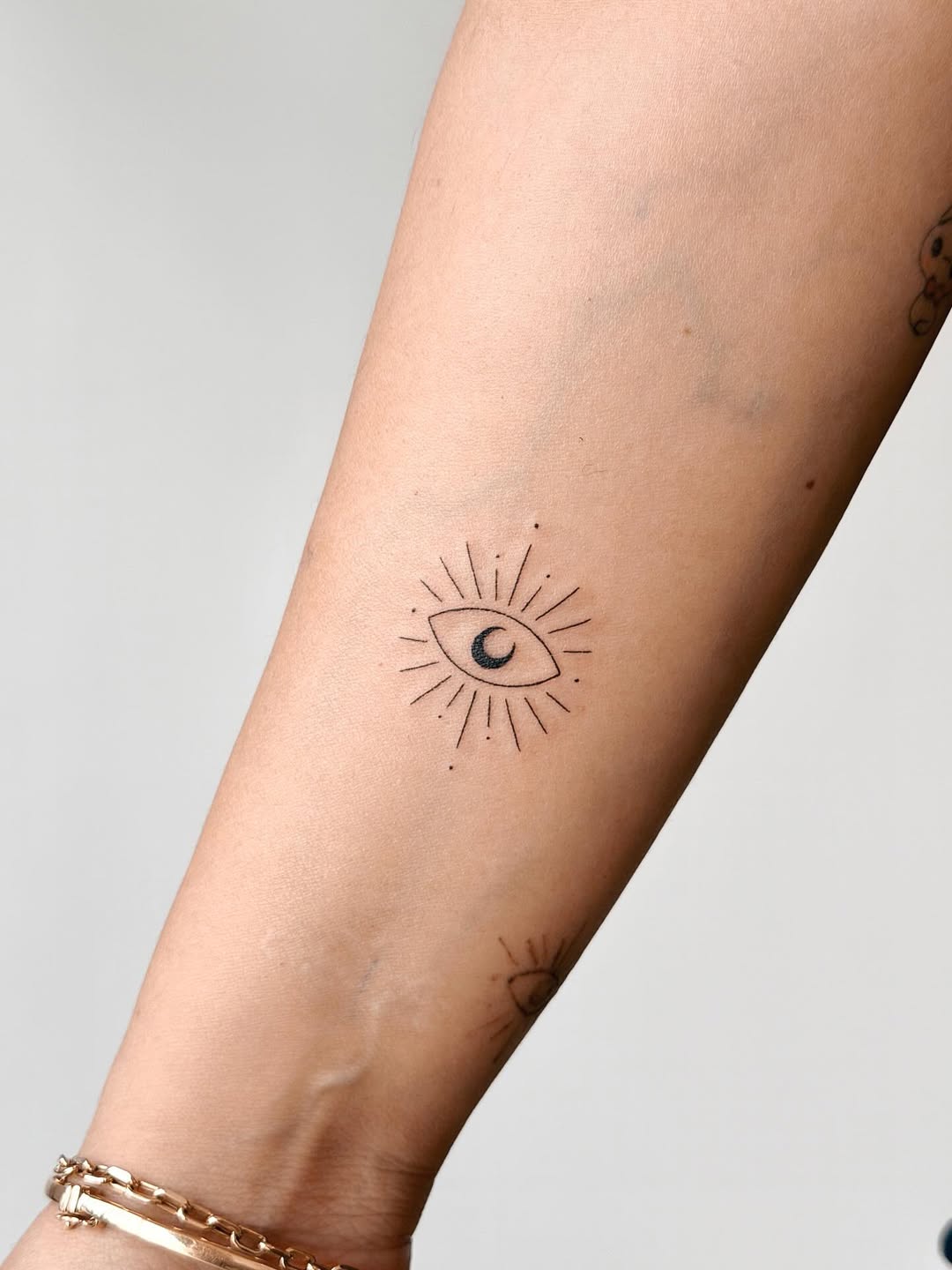 30 Evil Eye Tattoo Ideas 2026: Meaningful Designs for Protection, Style, and Modern Symbolism