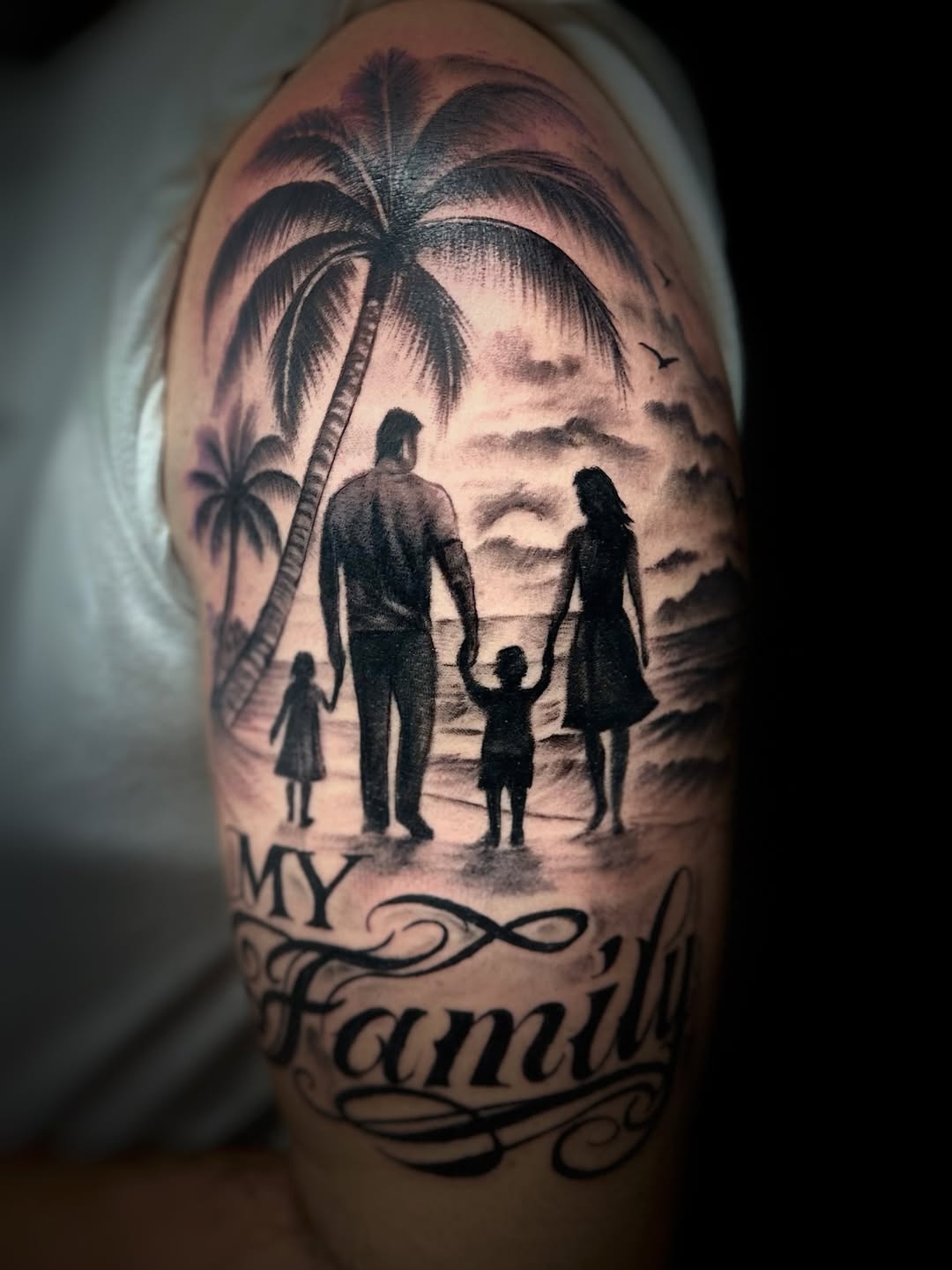 31 Family Tattoo Ideas 2026: Meaningful Designs That Celebrate the People Who Matter Most