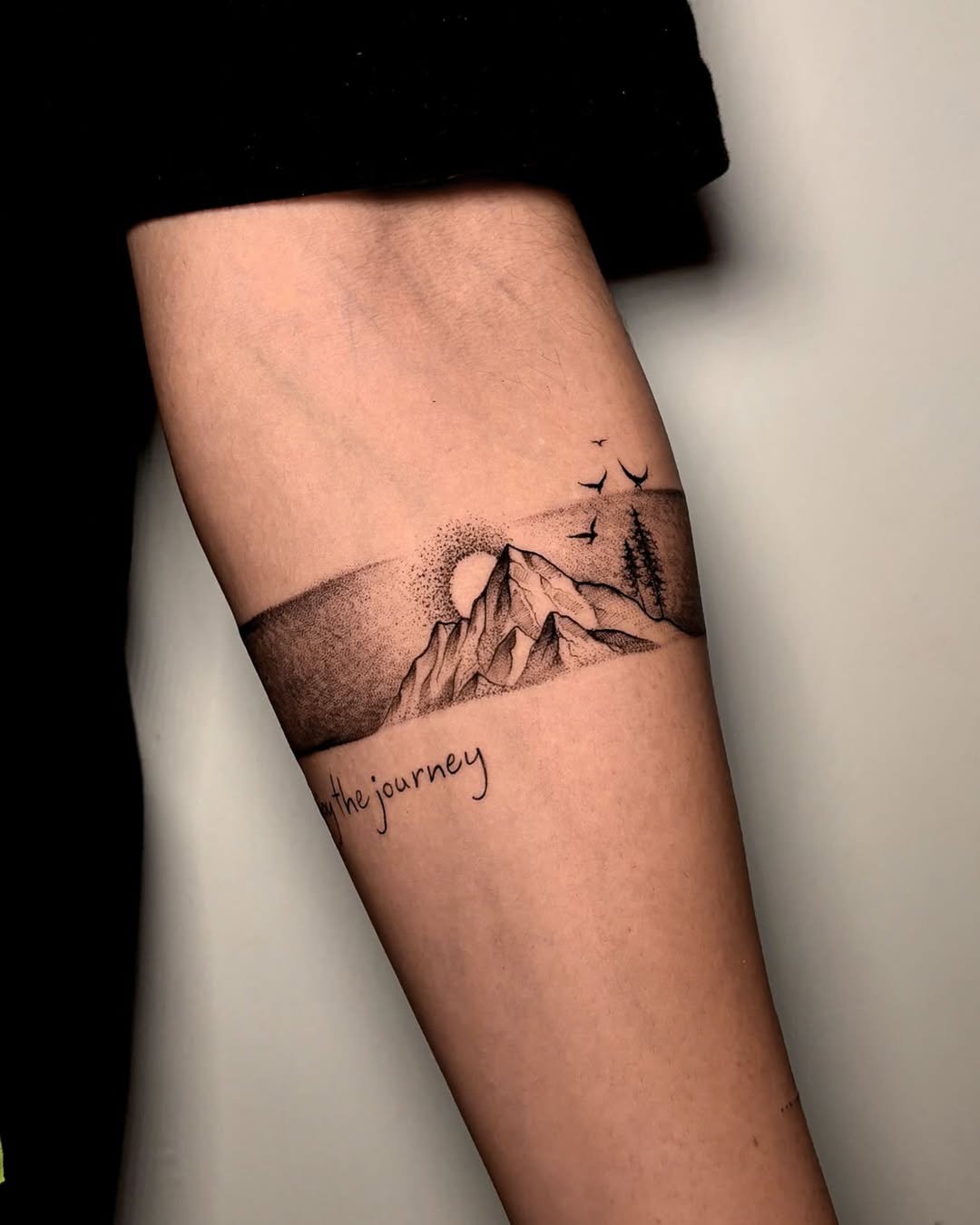 31 Mountain Tattoo Ideas 2026: Inspiring Designs for Nature Lovers and Adventure Seekers