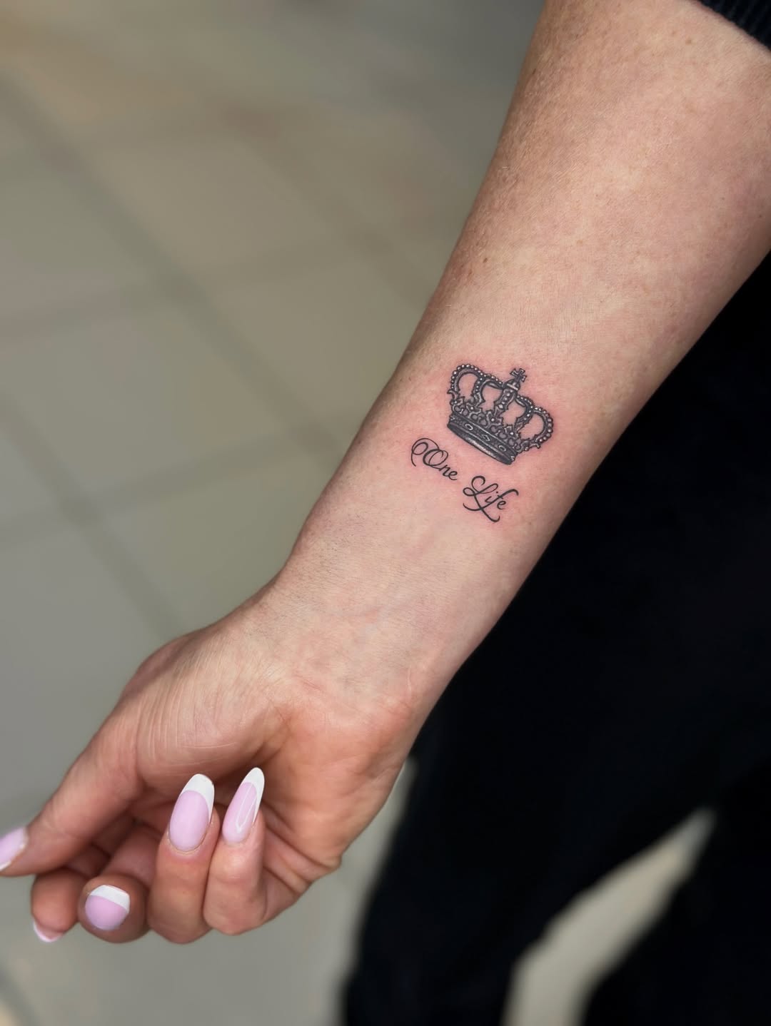 28 Crown Tattoo Ideas 2026: Regal Designs That Symbolize Power, Confidence, and Legacy