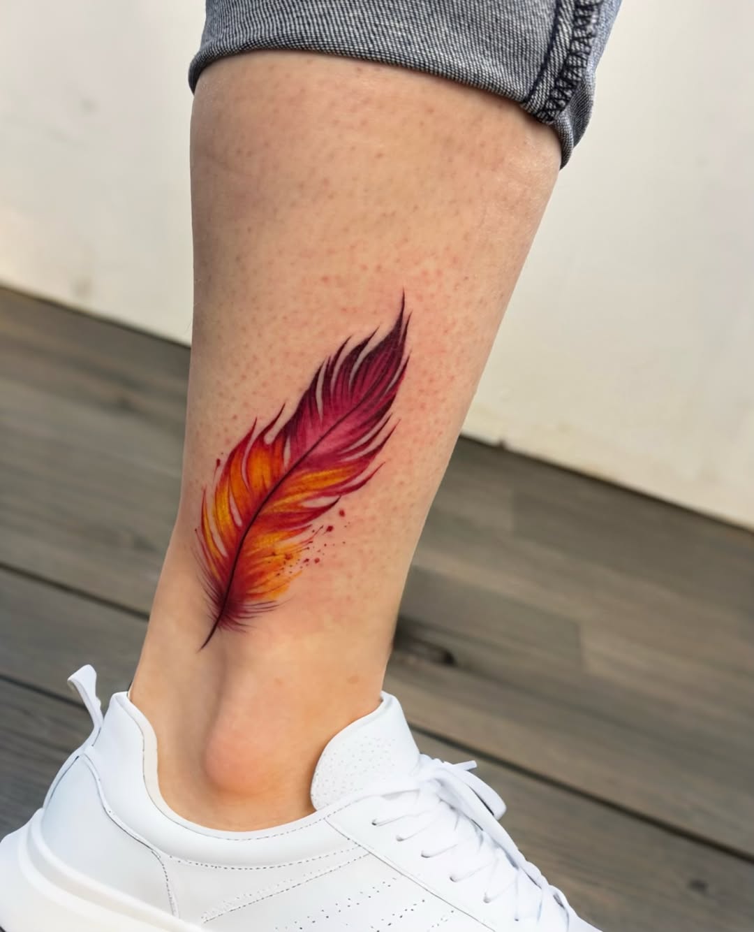 28 Feather Tattoo Ideas 2026: Elegant Designs, Symbolism, and Timeless Inspiration