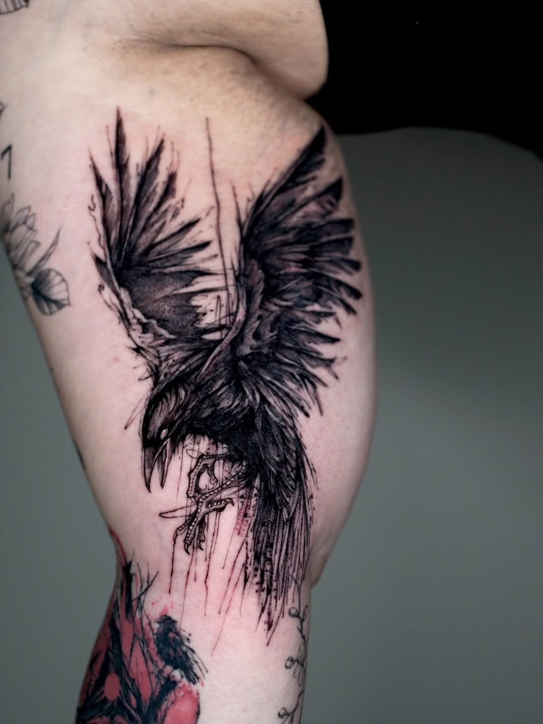 28 Raven Tattoo Ideas 2026: Powerful Designs Inspired by Mythology, Nature, and Modern Ink
