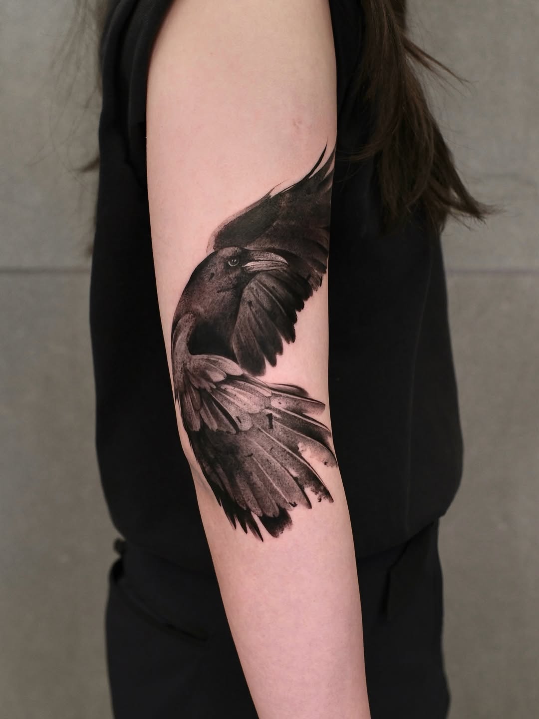 28 Raven Tattoo Ideas 2026: Powerful Designs Inspired by Mythology, Nature, and Modern Ink