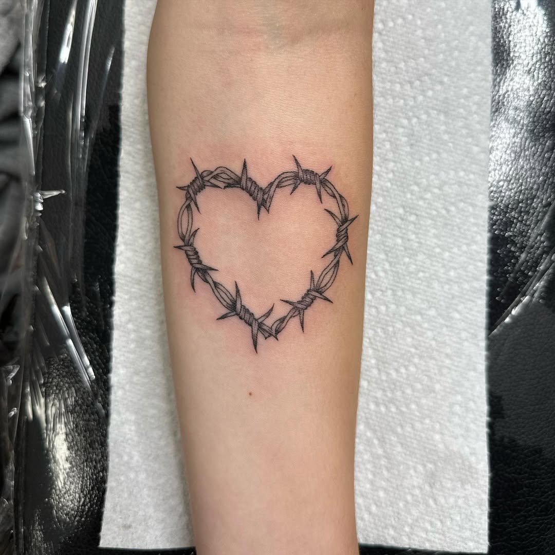30 Heart Tattoo Ideas 2026: Meaningful Designs That Turn Emotion Into Art