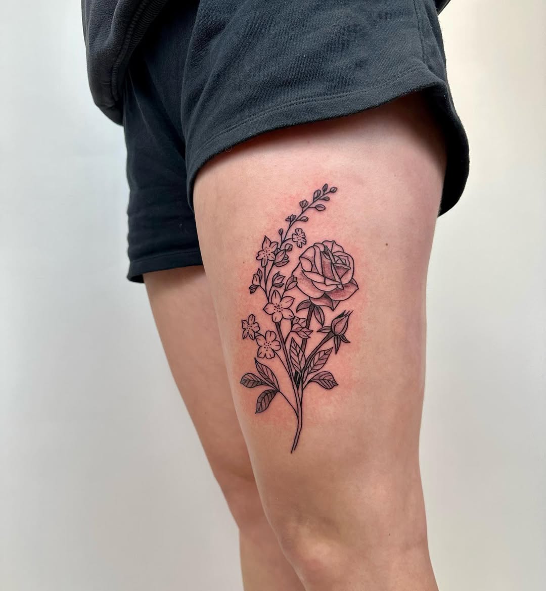 29 Thigh Tattoo Ideas 2026: Stunning Designs That Turn Your Legs Into a Work of Art