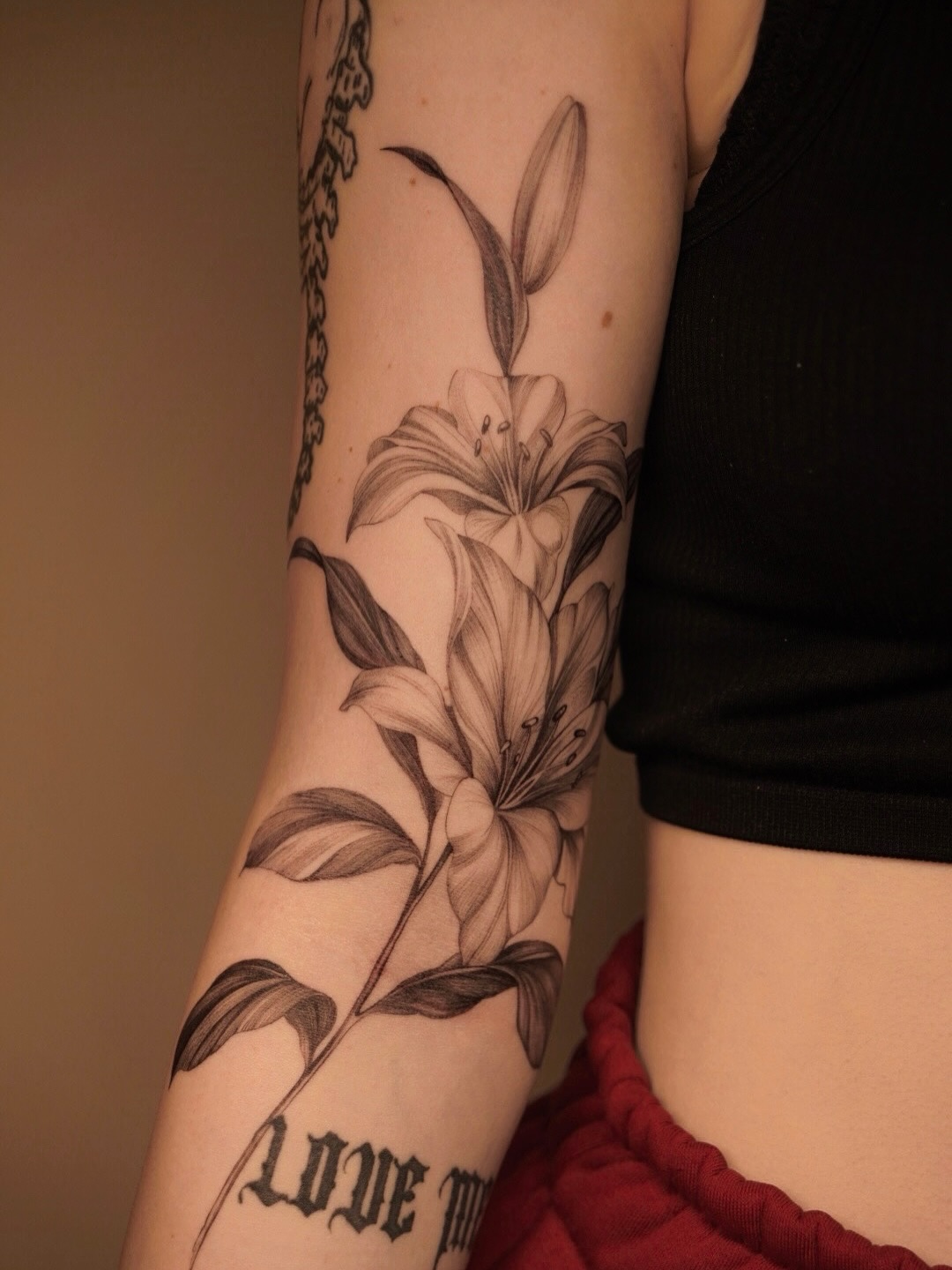 29 Lily Tattoo Ideas 2026: Elegant Floral Designs for Every Style