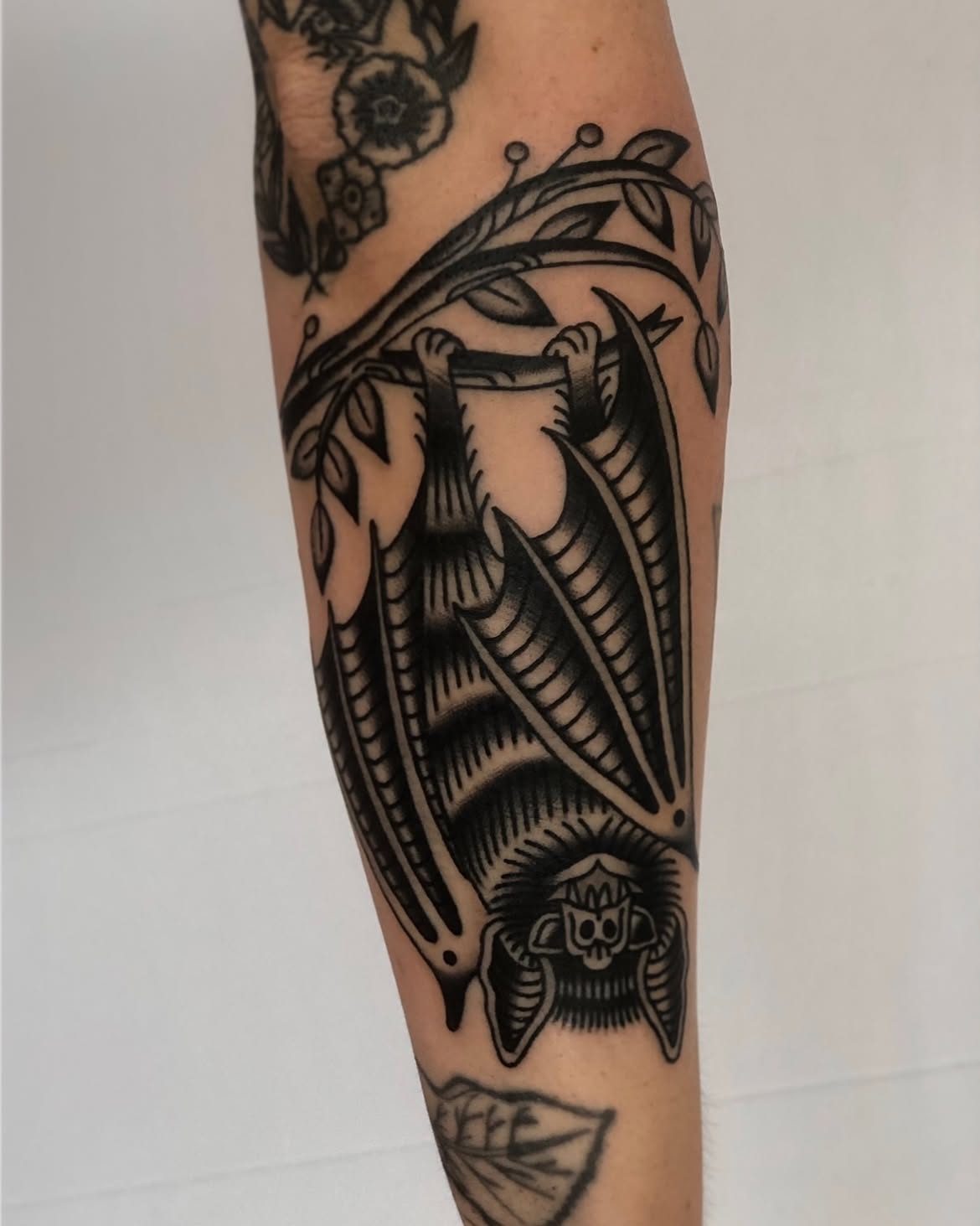 33 Bat Tattoo Ideas 2026: Stunning Designs From Tiny Flying Bats to Gothic Masterpieces