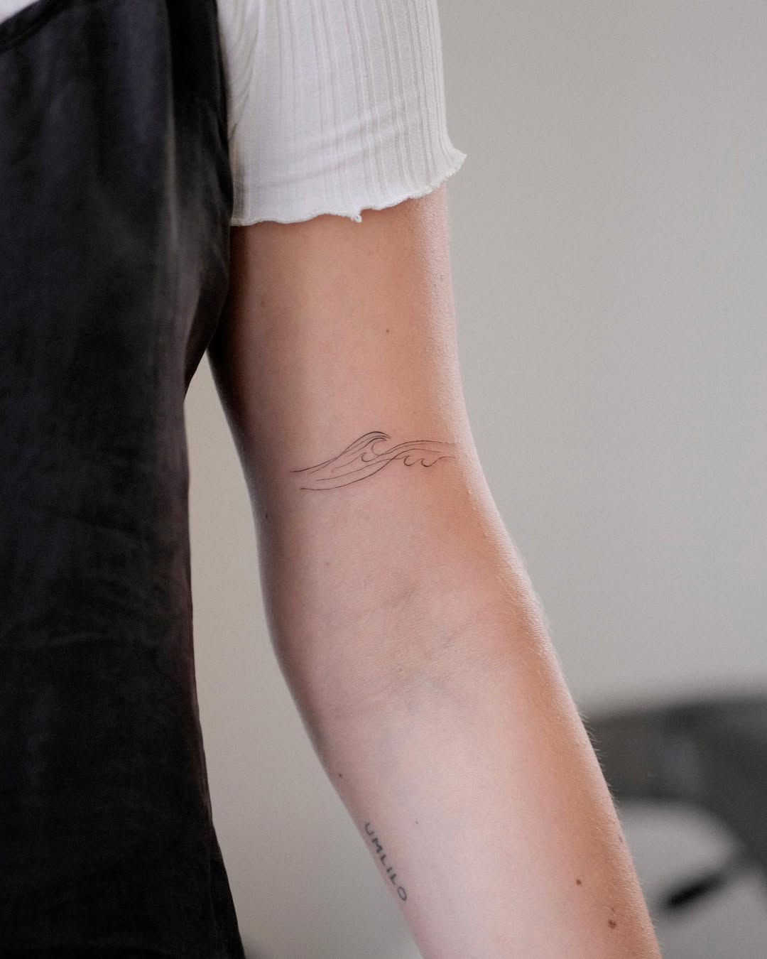 29 Wave Tattoo Ideas 2026: Ocean-Inspired Designs That Capture Freedom, Motion, and Meaning