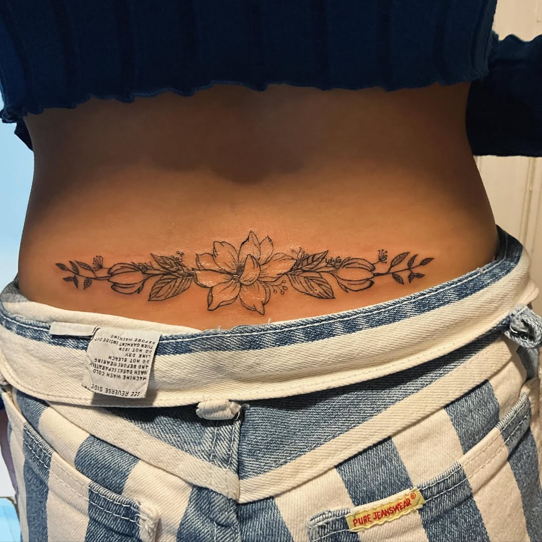 31 Tattoo on the Lower Back Ideas 2026: Stylish Designs Making a Strong Comeback