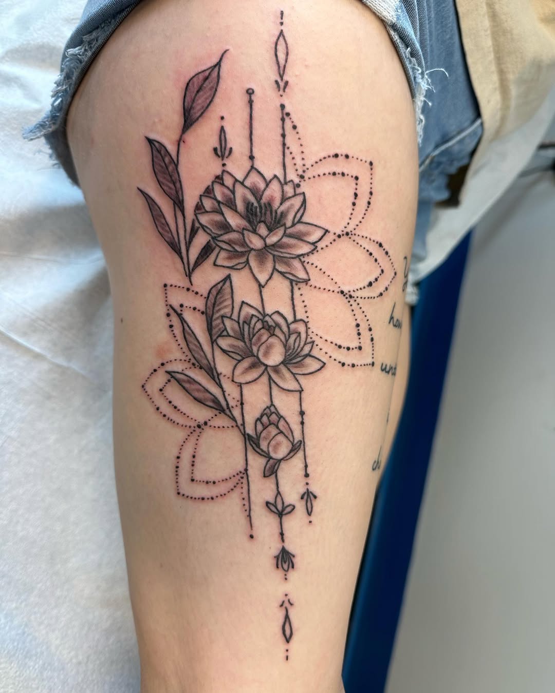 29 Thigh Tattoo Ideas 2026: Stunning Designs That Turn Your Legs Into a Work of Art