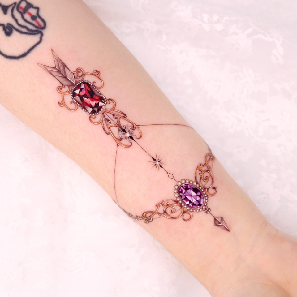 27 Arrow Tattoo Ideas 2026: Meaningful Designs That Balance Style, Symbolism, and Simplicity