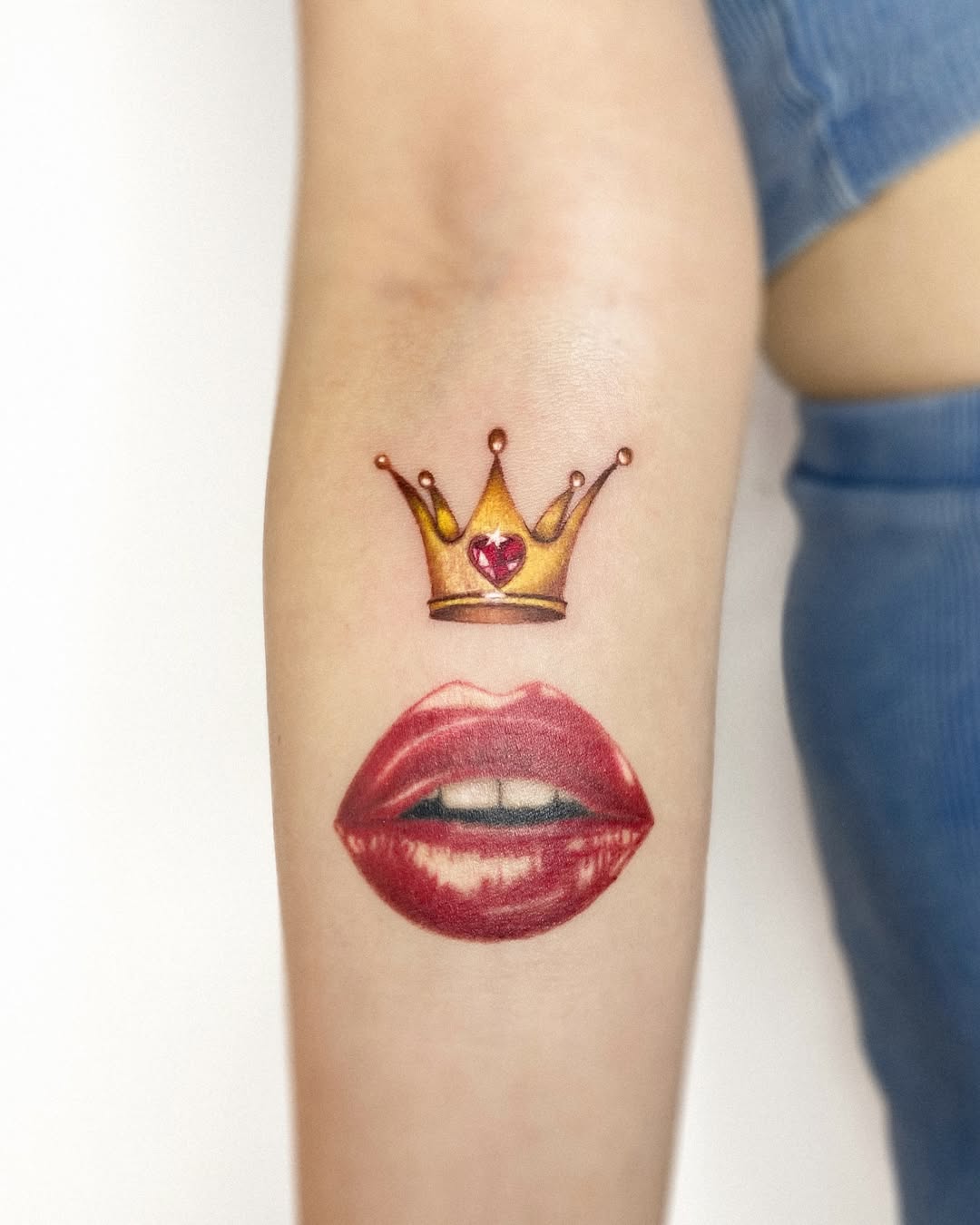 28 Crown Tattoo Ideas 2026: Regal Designs That Symbolize Power, Confidence, and Legacy