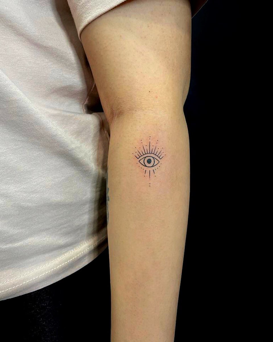 30 Evil Eye Tattoo Ideas 2026: Meaningful Designs for Protection, Style, and Modern Symbolism