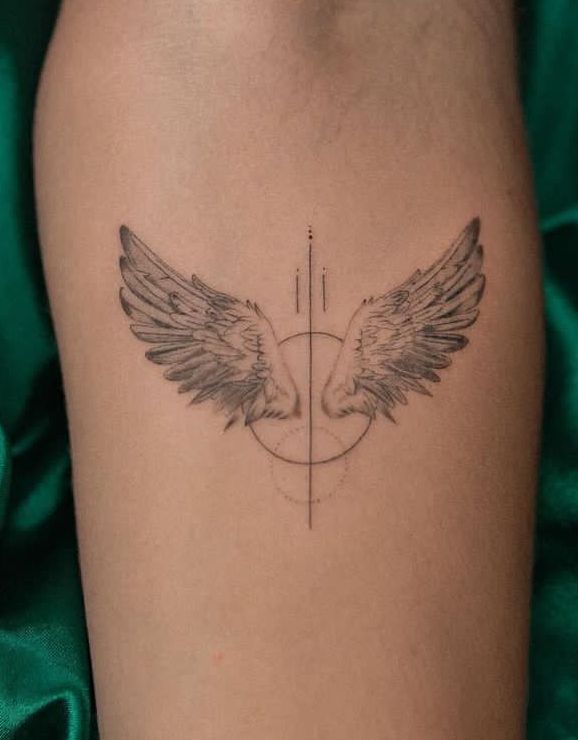 28 Angel Wings Tattoo Ideas 2026: Meaningful, Dainty & Timeless Designs for Every Style