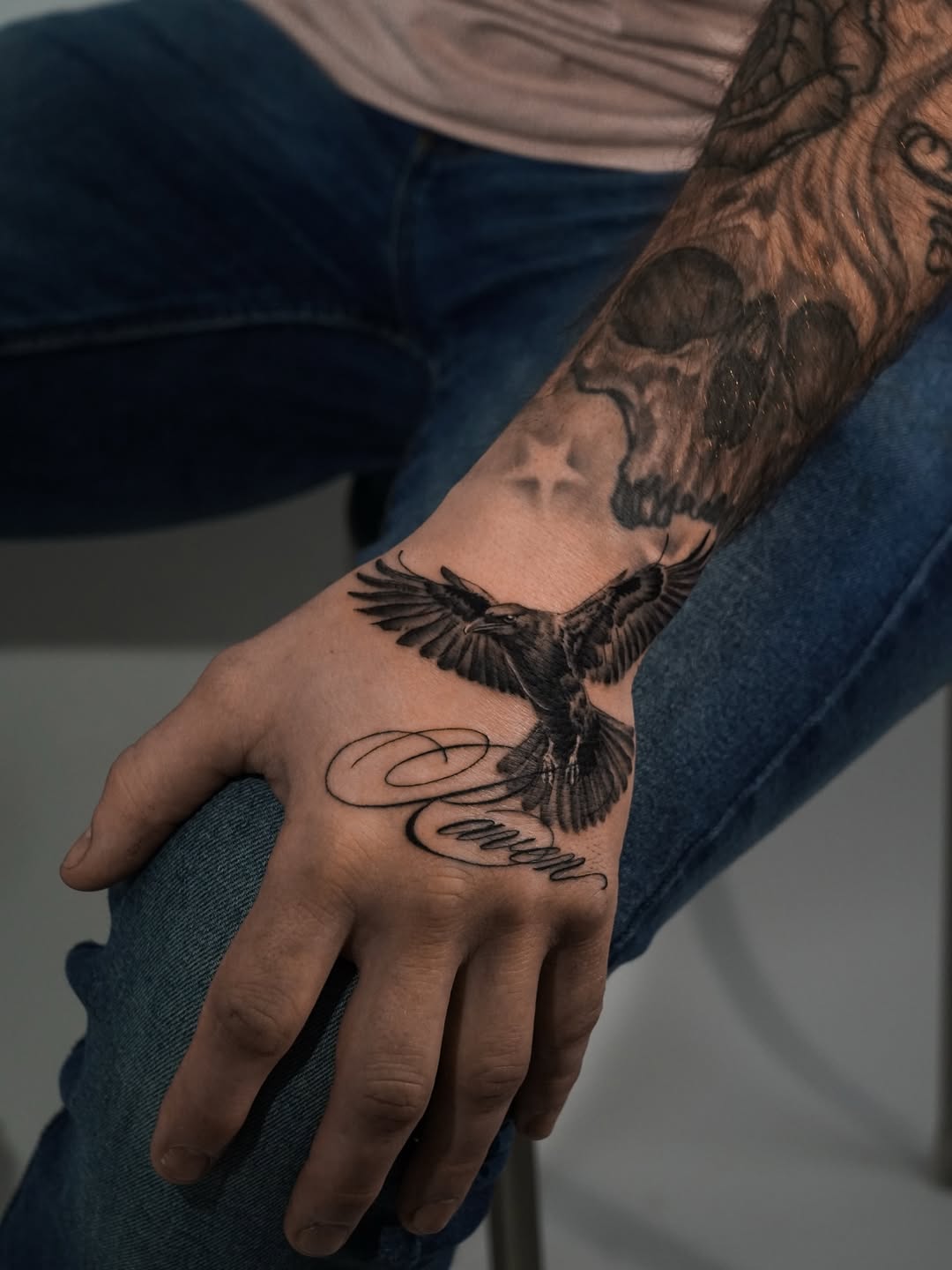 28 Raven Tattoo Ideas 2026: Powerful Designs Inspired by Mythology, Nature, and Modern Ink