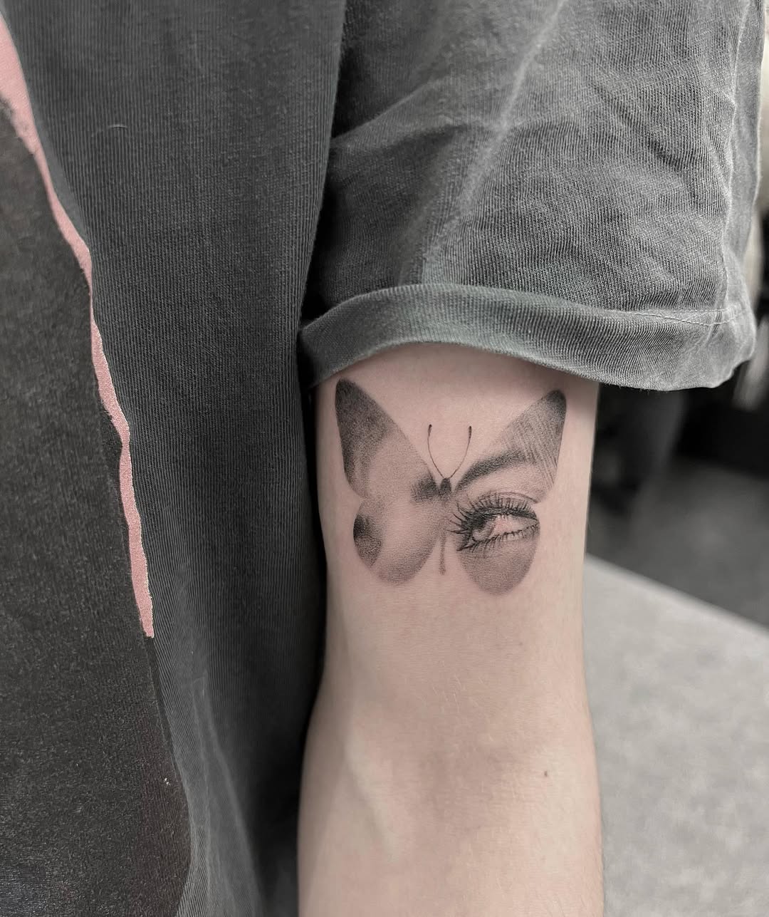 27 Billie Eilish Tattoo Ideas 2026: Creative Designs Inspired by Music, Style, and Meaning