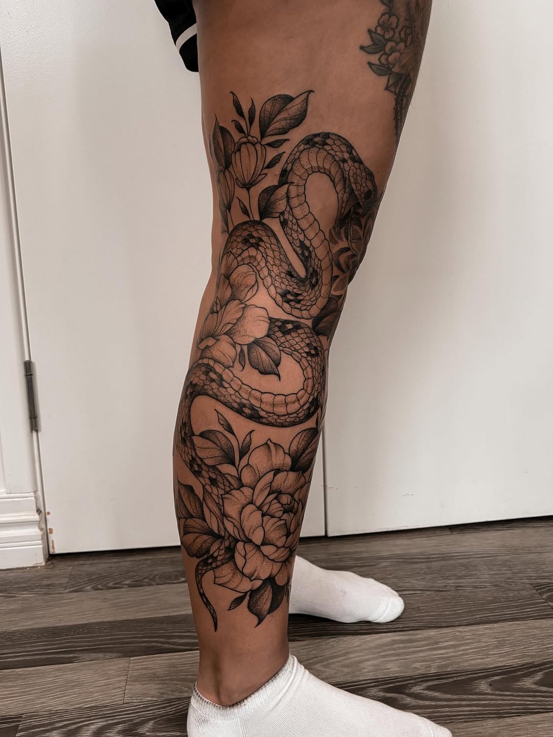 28 Leg Sleeve Tattoo Ideas 2026: Bold Designs That Turn Your Entire Leg Into a Masterpiece