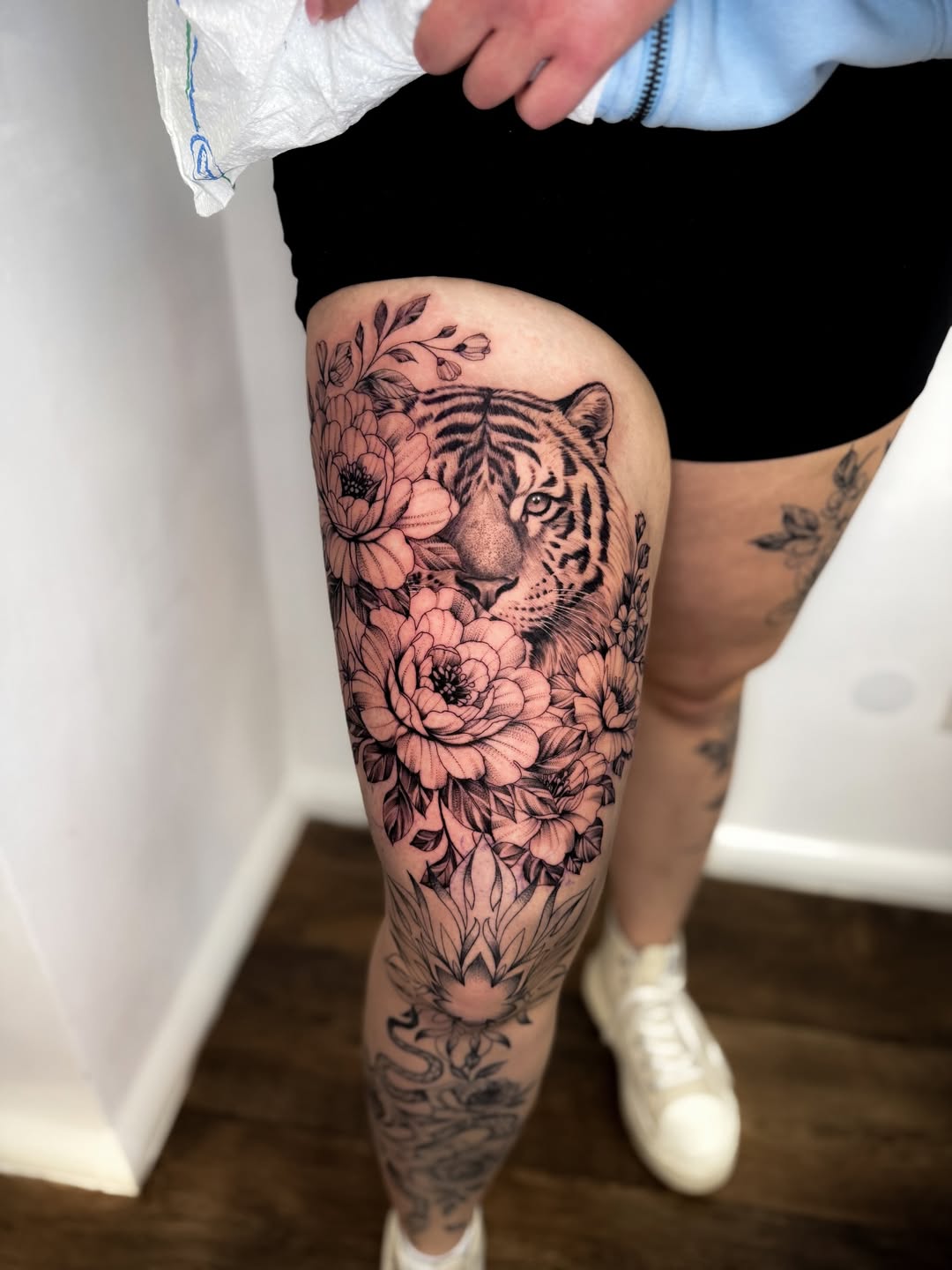 29 Thigh Tattoo Ideas 2026: Stunning Designs That Turn Your Legs Into a Work of Art