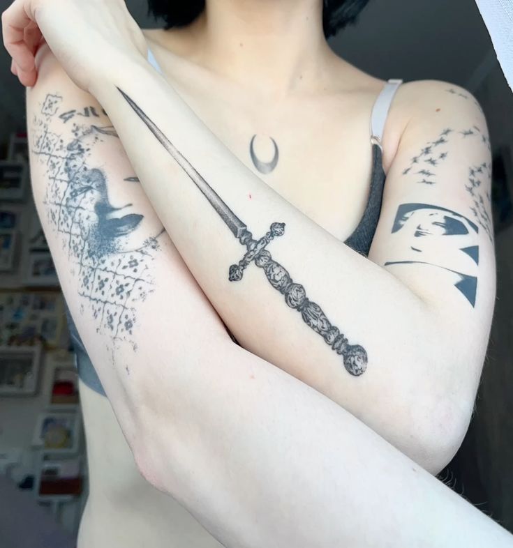 30 Dagger Tattoo Ideas 2026: Stunning Blade Designs That Balance Beauty, Symbolism, and Edge