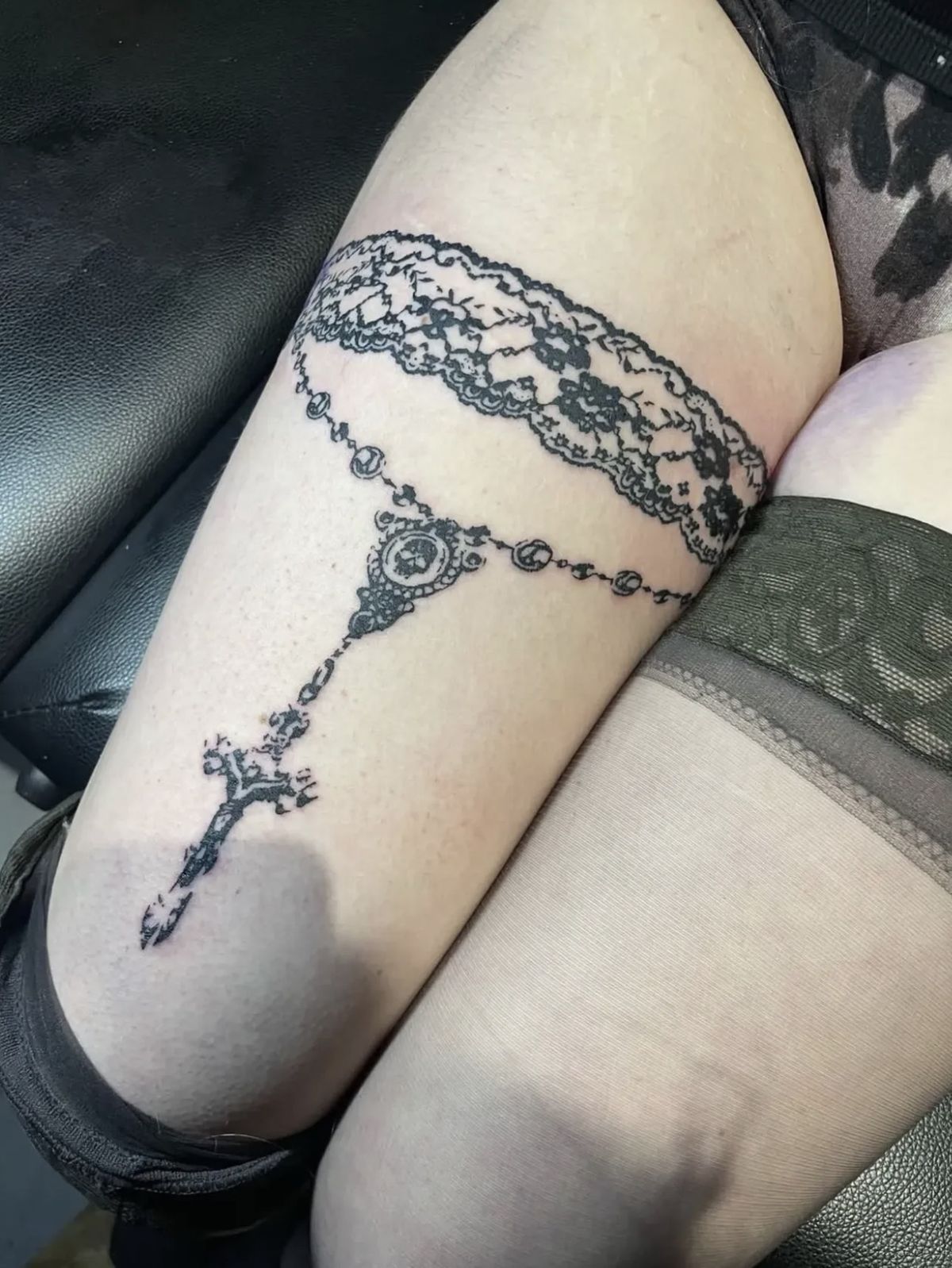 29 Thigh Tattoo Ideas 2026: Stunning Designs That Turn Your Legs Into a Work of Art