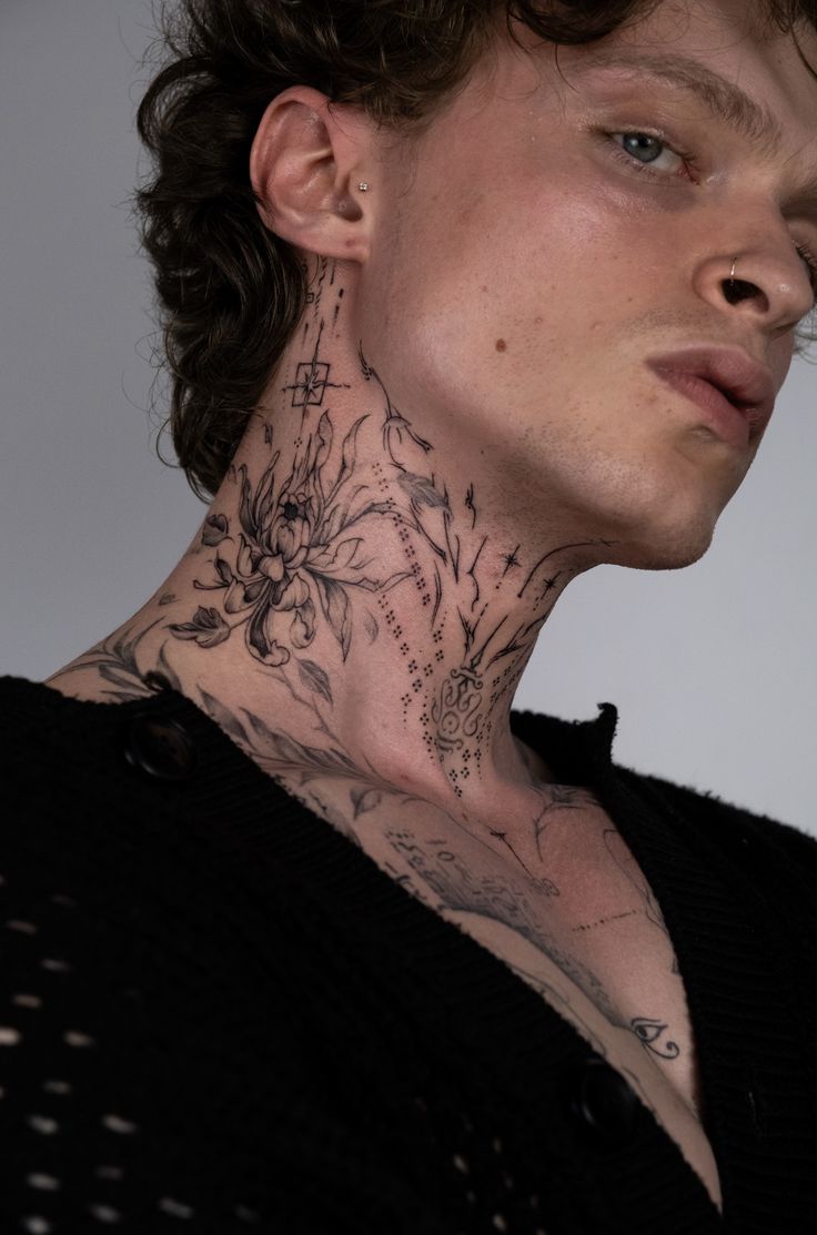 30 Neck Tattoo Ideas 2026: Bold, Minimalist, and Artistic Designs Redefining Modern Ink