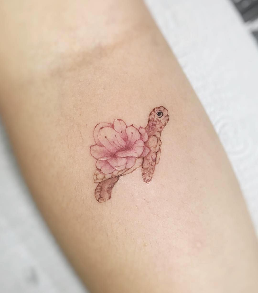 29 Sea Turtle Tattoo Ideas 2026: Meaningful Designs Inspired by the Ocean