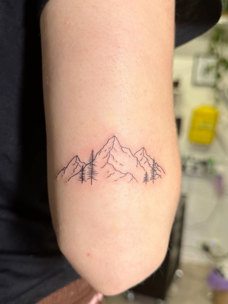 31 Mountain Tattoo Ideas 2026: Inspiring Designs for Nature Lovers and Adventure Seekers