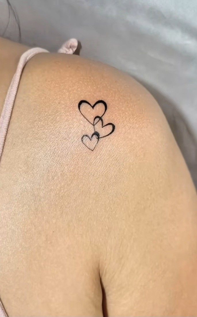 30 Heart Tattoo Ideas 2026: Meaningful Designs That Turn Emotion Into Art