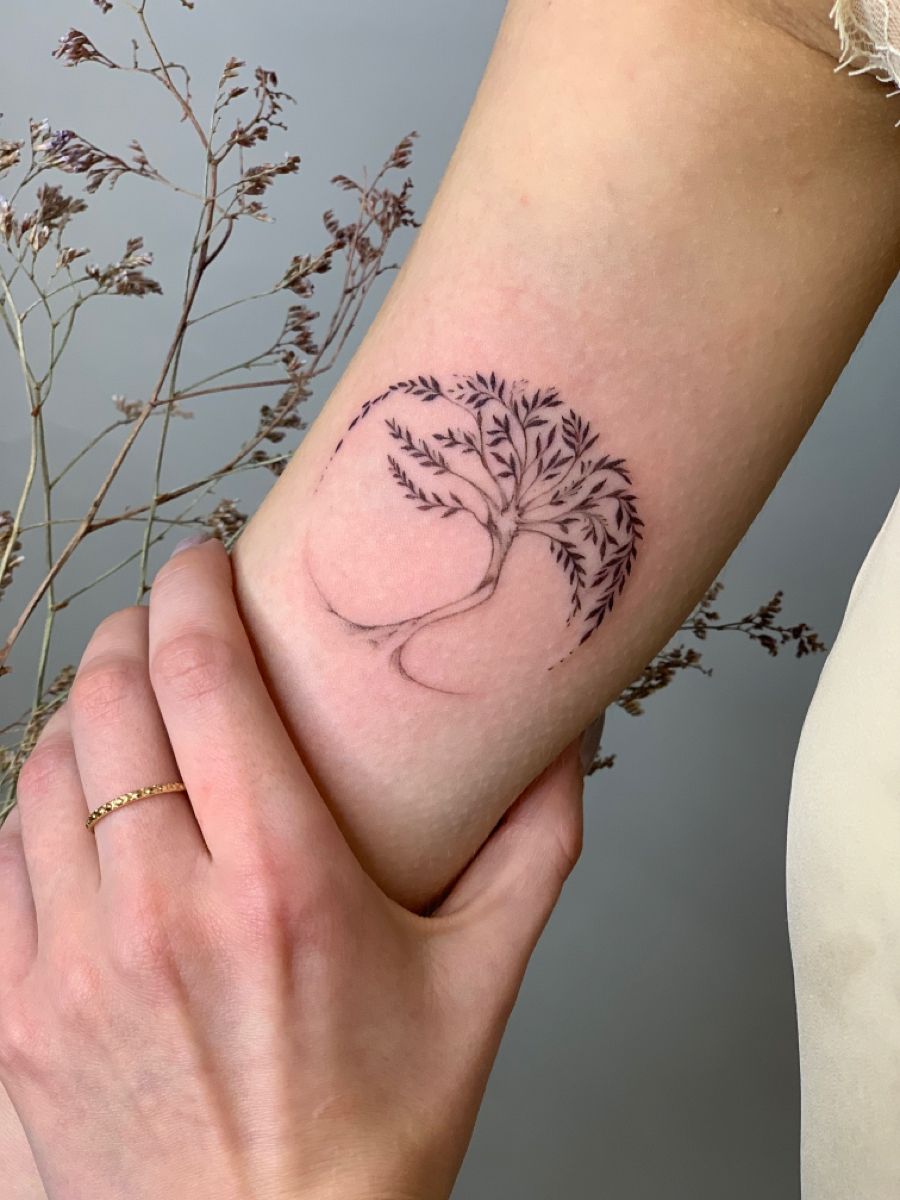 30 Tree Tattoo Ideas 2026: Inspiring Designs That Celebrate Nature, Growth, and Timeless Symbolism