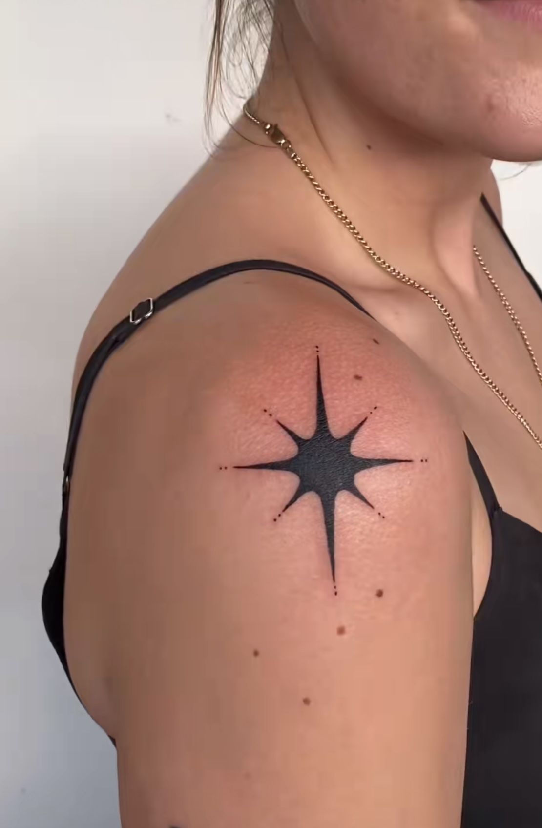 28 Shoulder Tattoo Ideas 2026: Stunning Designs for Every Style, Personality, and Placement