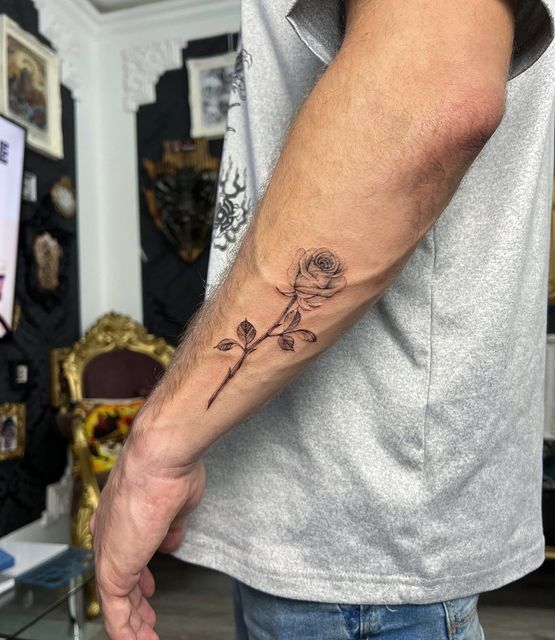 31 Rose Tattoo Designs 2026: Beautiful Ideas for Every Style, Placement, and Personality