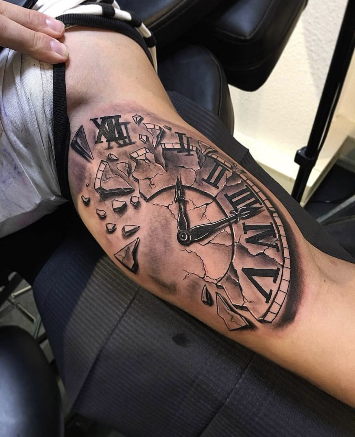 29 Clock Tattoo Ideas 2026: Timeless Designs That Turn Every Second Into Art