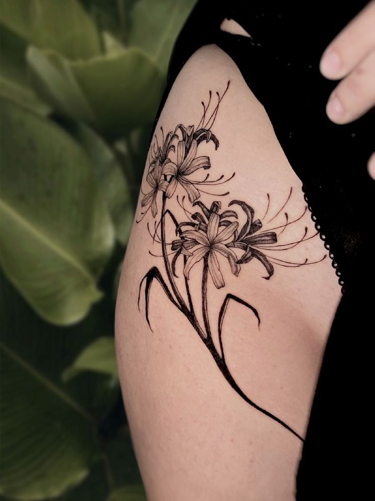 25 Spider Lily Tattoo Ideas 2026: Elegant, Symbolic & Japanese-Inspired Designs You’ll Love