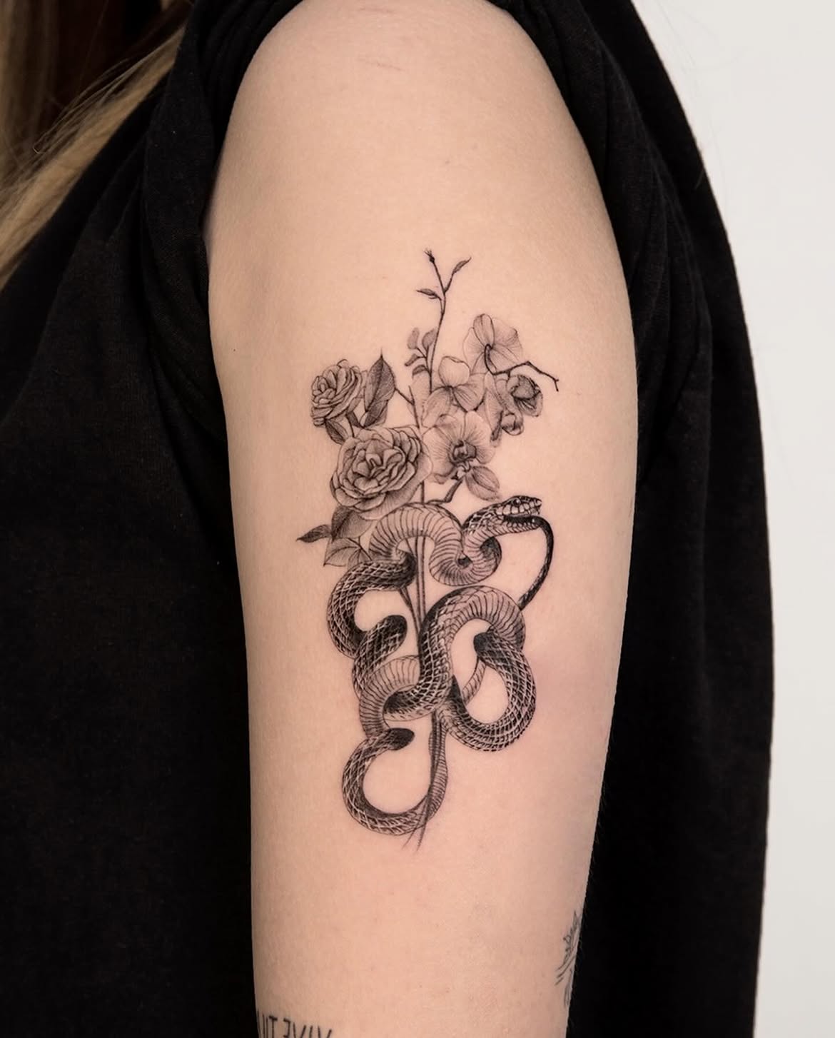 30 Ouroboros Tattoo Ideas 2026: Timeless Designs That Blend Ancient Symbolism With Modern Ink