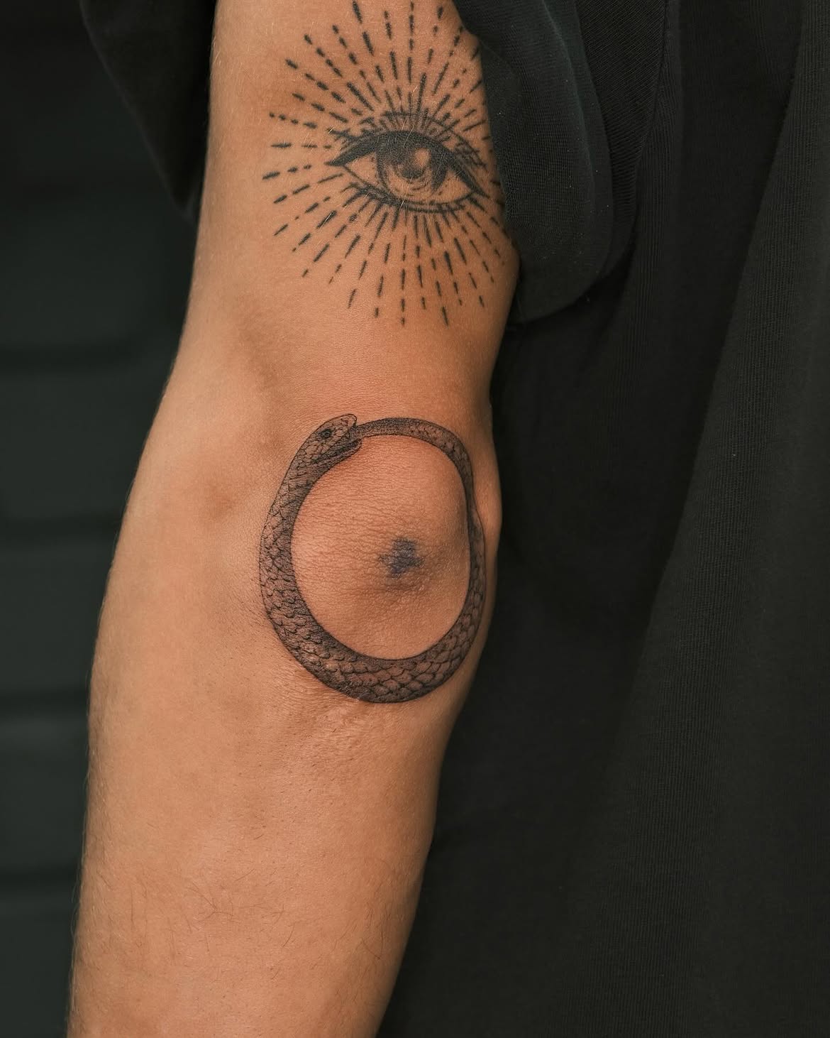 30 Ouroboros Tattoo Ideas 2026: Timeless Designs That Blend Ancient Symbolism With Modern Ink