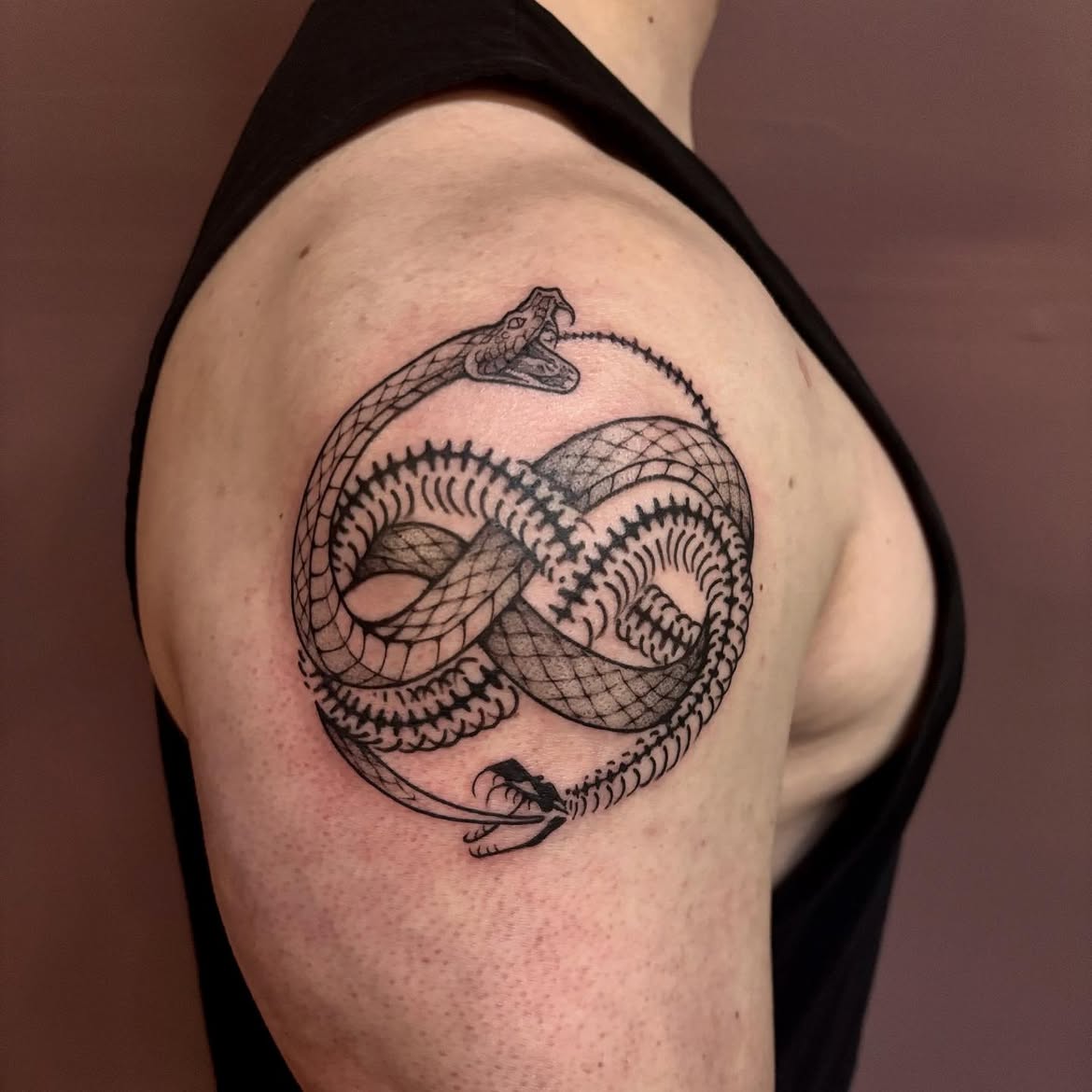 30 Ouroboros Tattoo Ideas 2026: Timeless Designs That Blend Ancient Symbolism With Modern Ink